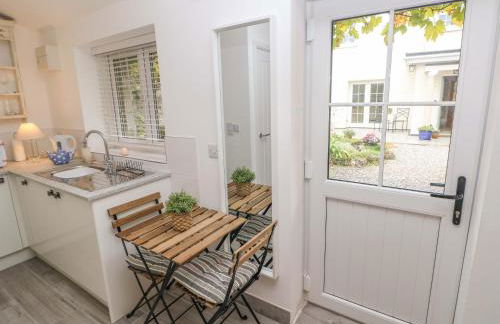 Little Cloud - Photo 11