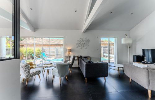 La villa Sirelis piscine et spa - Foto 9