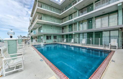 Stunning Beachfront Condo with Panoramic Ocean View - Foto 26