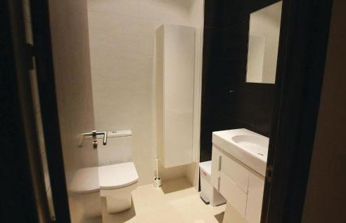 Lovely Home In Santa Susanna With Wifi - Foto 39