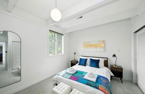 Mt Adams Lookout with Best City View and Parking - Foto 50