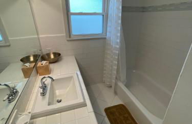 The Royal Room at Galleria - Foto 22