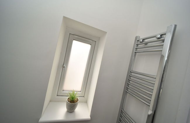 Pinfold Suite - Chester Road Apartments by - Photo 12