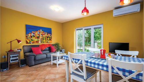 Amazing Apartment In Umag With Wifi - Foto 3