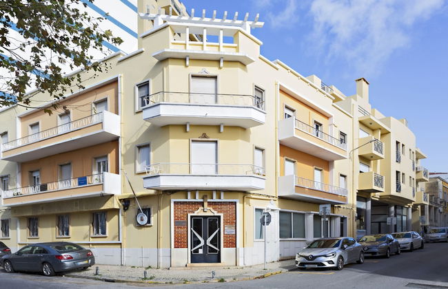 Blue Peacock in Faro - Photo 20