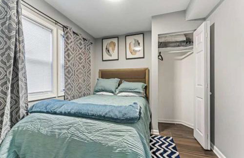 Newly remodeled Near Lake 4BR Hot Tub Navy Family home - Foto 25