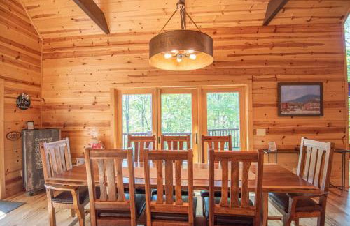 Our Place to Paws 4 Bd Lux Blue Ridge Mnt Cabin - Photo 15