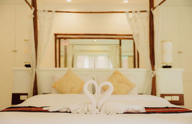 Villa Raya Private Pool Villas Resort - Photo 6