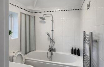 Modern 3 BR Bham HS2 Netflix Free Parking WIFI - Foto 4