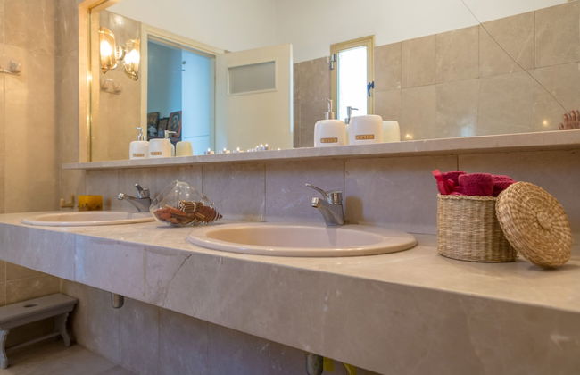 Dream Holidays in a Luxurious Garden Pool Villa - Foto 26