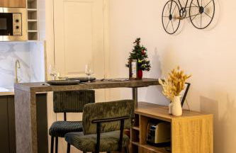 Cosy Haven Studio rénové, élégant Pougues les Eaux - Foto 19