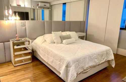 Maravilhoso Apartamento 100m da praia - Foto 24