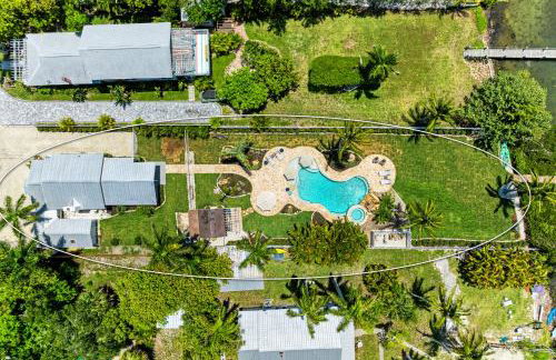 Crooked Coconut: Resort Pool & Spa, Dock - Foto 50