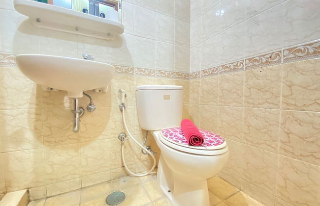 Simply 2BR at Majesty Apartment - Photo 16