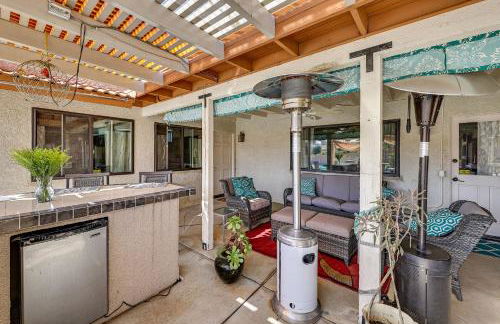 Spacious Apple Valley Home with Pool and Yard! - Foto 25