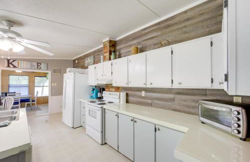 Dock, Deck and Kayaks Home on Cedar Creek Reservoir - Foto 10