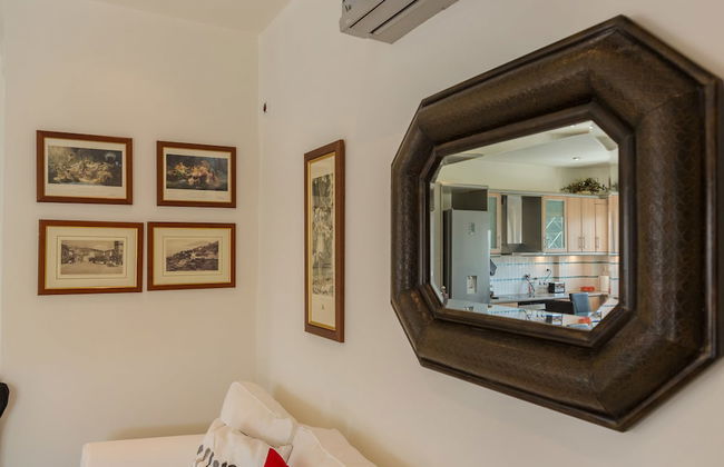 Bright & Spacious two-floor Family Garden Home - Foto 25