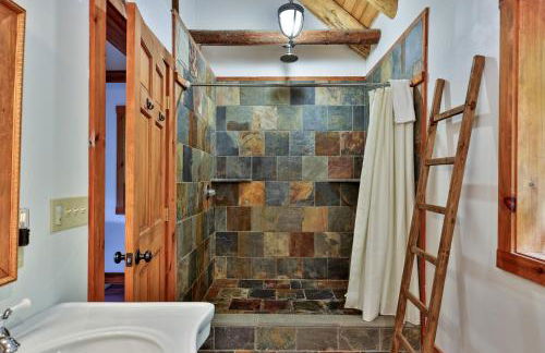 Spacious Vermont Mountain Retreat - 4BR,4BA - Near Skiing & Hiking - Perfect for Groups - Foto 38
