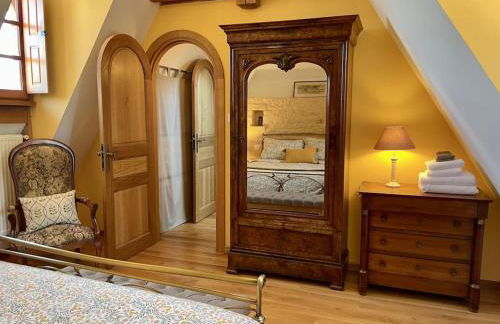 Charming 19th Century Farmhouse with Pool - Foto 30