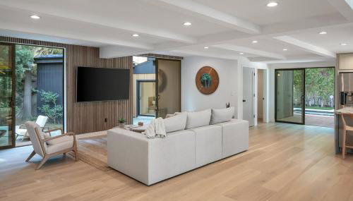 Studio City Stunning House with 5 bedrooms, Pool, Jacuzzi, Fire-pit, Guest House - Foto 4