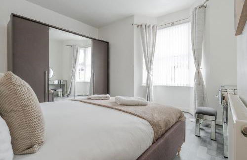 Newly Renovated 4BR House with lots of amenities - Foto 21