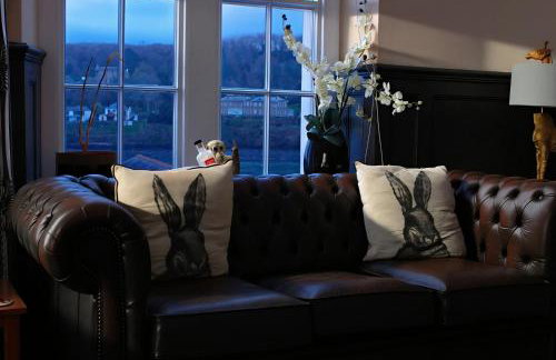 The Old Court House & Jail - Photo 11