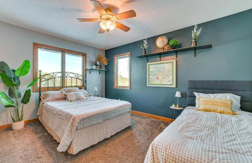 7,000 Sq Ft! Private Rapid City Estate with Pool - Foto 32