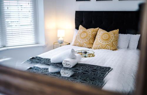 Families Only - Pet Friendly sleeps 6 maximum NO PARTIES - Foto 10