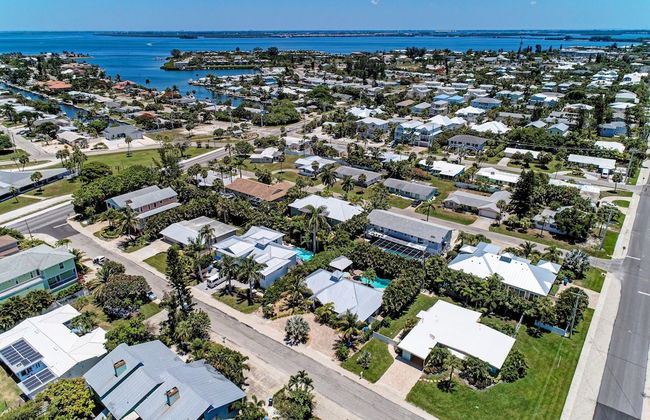 Conch Out Beach House managed by Beach Retreats - Photo 47