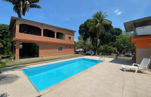 CASA inteira entre Guaratiba e Campo Grande, Rio de Janeiro, RJ - a 40 min da praia, próximo ao Estádio Miecimo da Silva e Park Shopping-Ideal para descanso, encontros, festa e lazer-3000 m2 - Foto 1