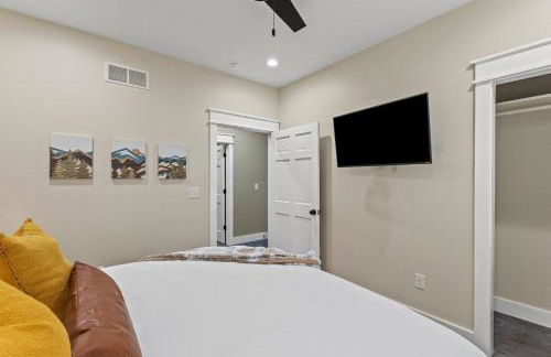 New Barndo/Red River Access/King Beds/Hot Tub - Foto 35