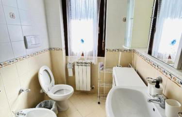 Accogliente Appartamento con Balcone Panoramico Fino a 3 Persone, Vicino al Centro Storico - Foto 19