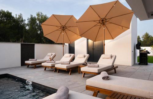 Luxury Villa Vesper- Heated Pool, Hot Tub, Rooftop terrace, Gym - Foto 16