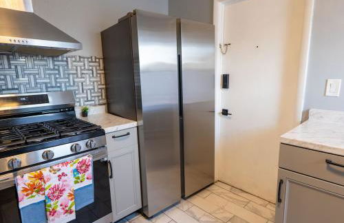 New 3 BR Apt in Elizabeth Railroad Style Path Train Bus Hospital EWR Airport NJ Manhattan NYC - Foto 14