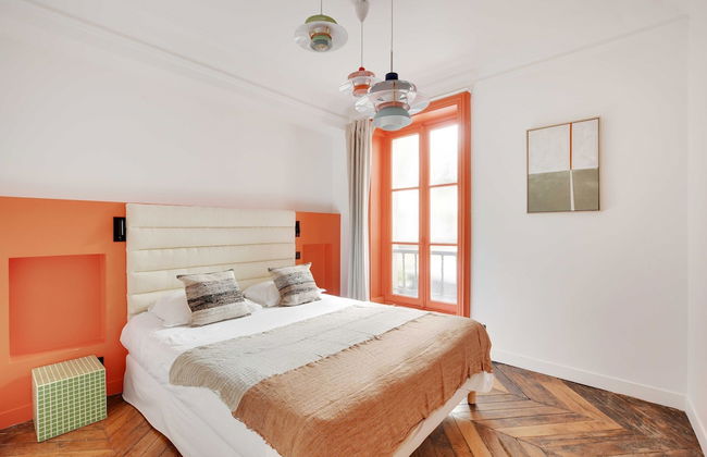 Parisian Luxury & Charm With A/C - St Germain - Photo 2