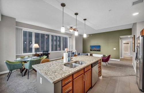 SkyTower 2BD | Parking Available | Downtown - Photo 22