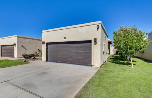 Close to Golf! Snowbird Retreat with Pool in Yuma - Foto 28