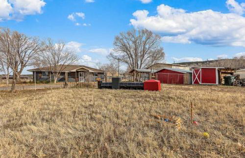 Grand Canyon Ranch Home - Western History - Big city lot - AC! - Photo 34