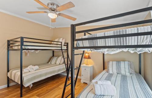 Rocking W - Screened In Porch And Lakeside Fire Pit! - Foto 10