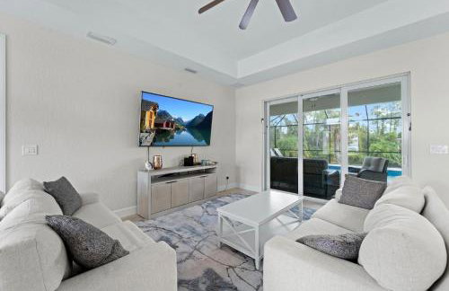 Modern Heated Pool Home Close To Downtown Shopping - Foto 5