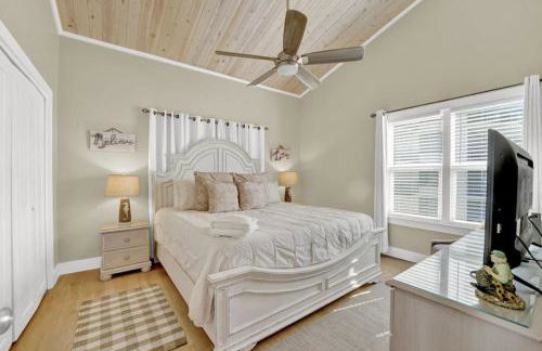 Luxury Top-Floor Gulf-View Condo w/ Bunkroom & Balcony - Foto 9