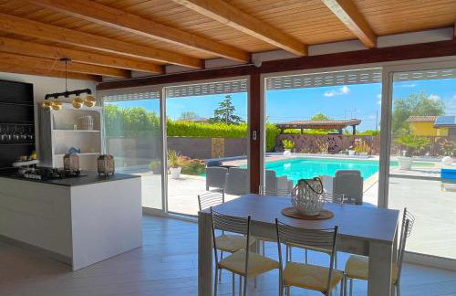 VILLA A CASA DI BETTY - Spacious & Bright Apartment with Private POOL - An Oasis of Peace to relax and recharge - Foto 26