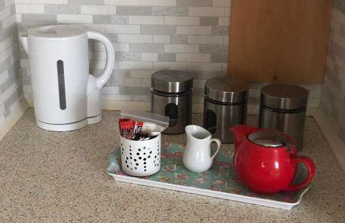 Norfolk Poppy Caravan - Sleeps 4 - WiFi and Sky TV Included - Foto 18