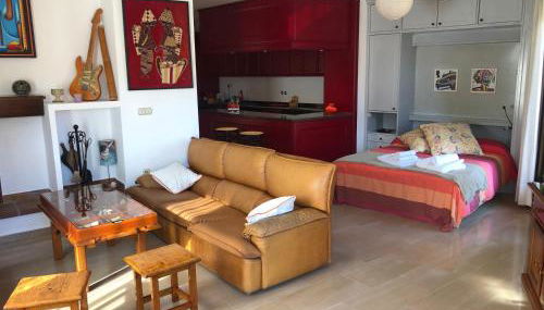 Loft acogedor con terraza y parking en el centro - Foto 4