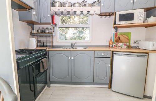 Cwrt y Ceffyl - Photo 12