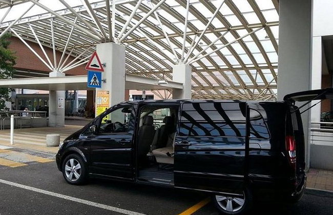 Bologna Airport transfer - Photo 3