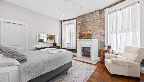 Historic 3-BR Downtown Bourbon Getaway - Foto 3