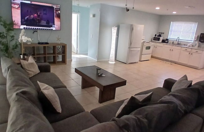 4BR 2BA Near Beach Perfect For Familes - Foto 1