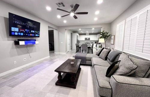 San Diego Luxury Oasis - Photo 9