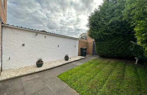 Contemporary-styled 3-Bed House - Foto 2